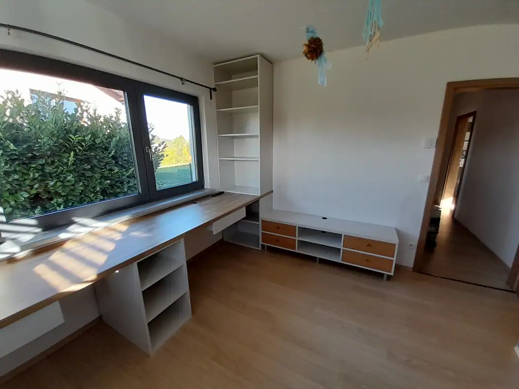 Vestavěný nábytek od Truhlářství Stodola — fotografie 2 z 127